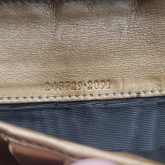 Gucci wallet - Picture 10 of 13